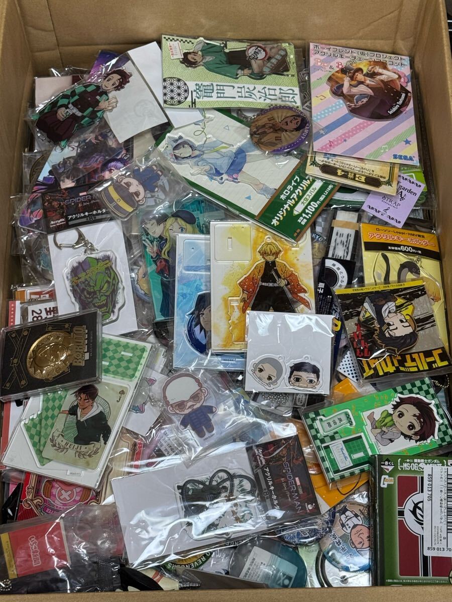 340点】 缶バッジ ストラップ メイン アニメグッズ 大量まとめ
