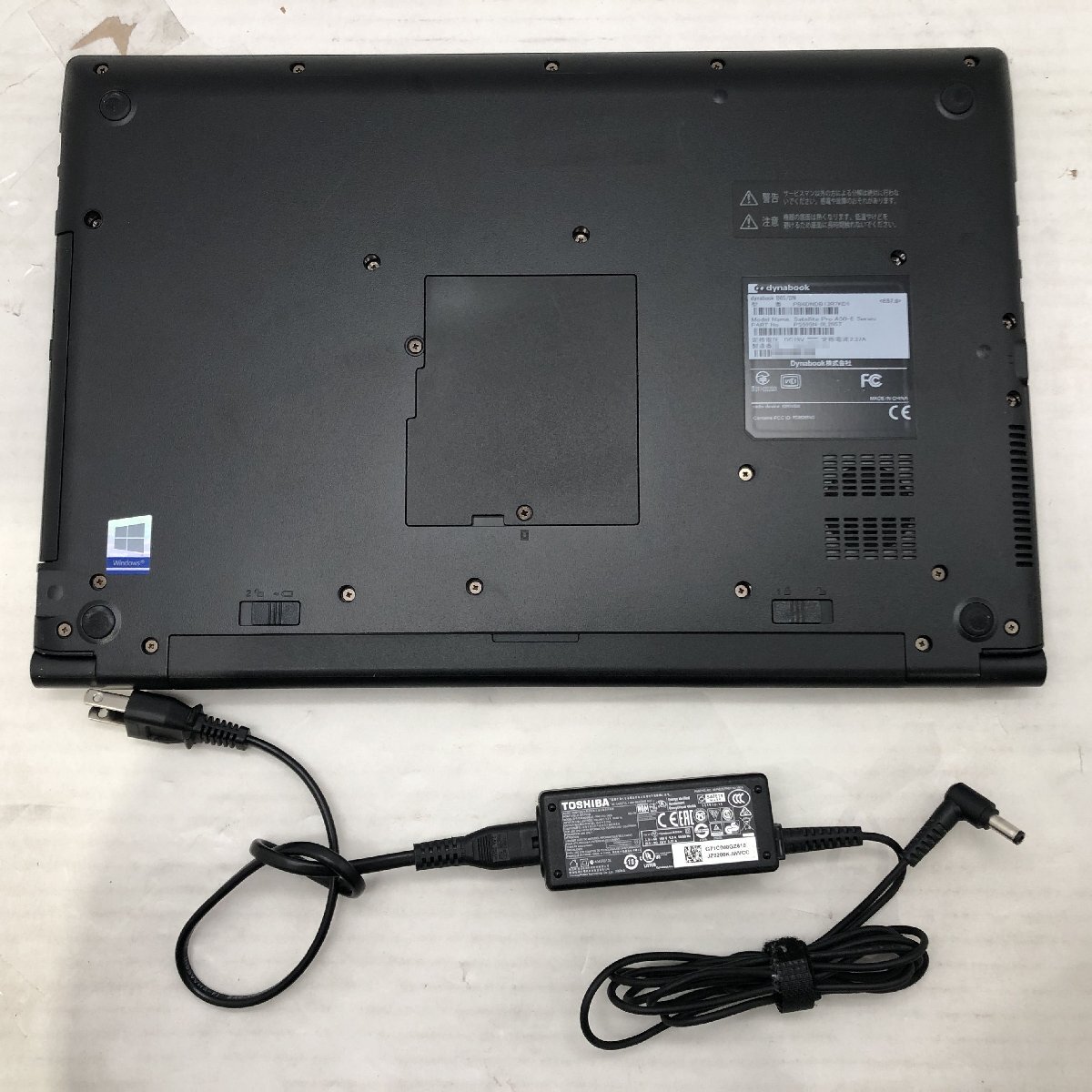 TOSHIBA dynabook B65/DN Core i7 8650U 1.90GHz/4 GB/128 GB(SSD) 〔D0234〕