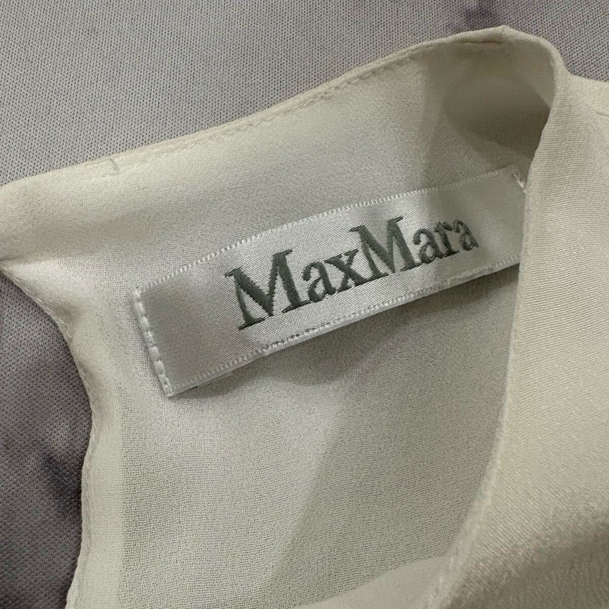 F■ 洗練されたデザイン '高級(jí)感溢れる' MAX MARA マックスマーラ 高品質(zhì) ノースリーブ タンクトップ ブラウス 婦人服 レディース トップス