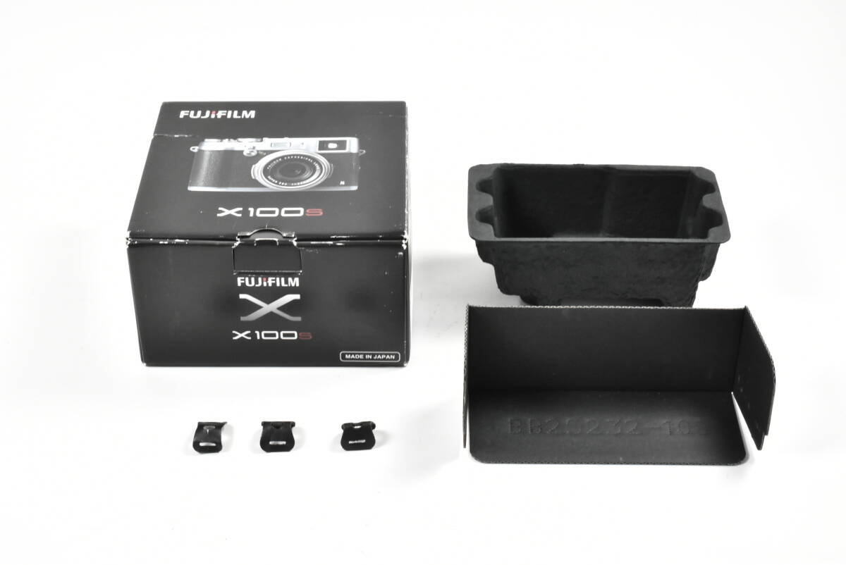 FUJIFILM フジフィルム X-100S 空箱 EF-TN-YO2839_画像1