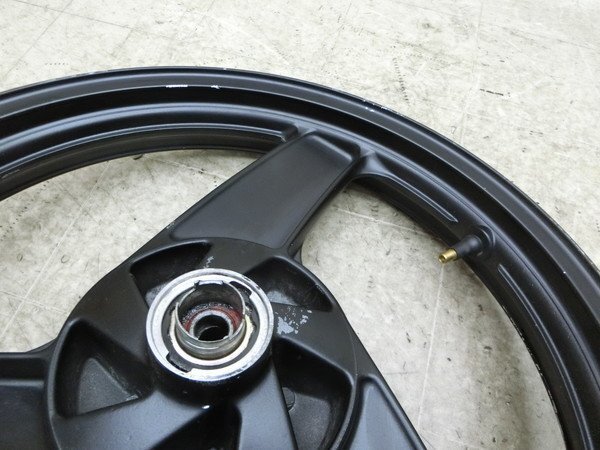 HX8132 ZZR250/ ZZ-R250 フロントホイール EX250H-0045