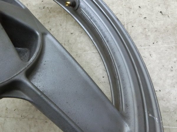 HX5718 ZZR250/ ZZ-R250 フロントホイール ホイールインチ17インチ フロント 17Fホイールサイズ17×2.15 EX250H-0608