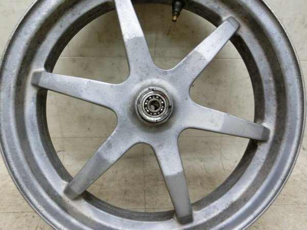 HX5358 ZZ50 フロントホイール ホイールインチ12インチ フロント 12F CA1PB-1401