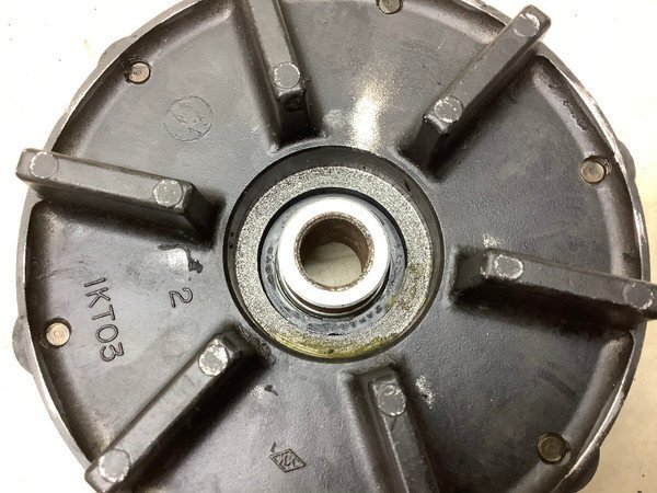 HU7573 XJR400 リアホイールハブ 4HM-0071