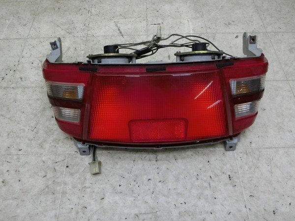 HX4723 スカイウェイブ250/ SKYWAVE250 テールランプ/ リアウインカー左右 CJ42A-1035