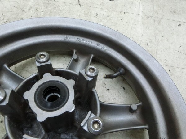 HX4668 シグナスX SR/ XC125SR CYGNUS-X SR 1YP2/2013 フロントホイール SE44J-3078