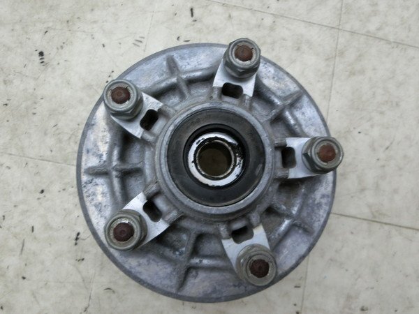 HX3638 スティード400/ STEED リアホイールスプロケットハブ NC26-1308