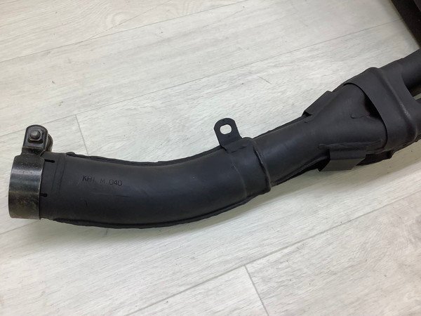 ZB5863 ZX-9R/ ZX9R マフラー/ エキパイ KH1 M 040スチール ZX900B-0030