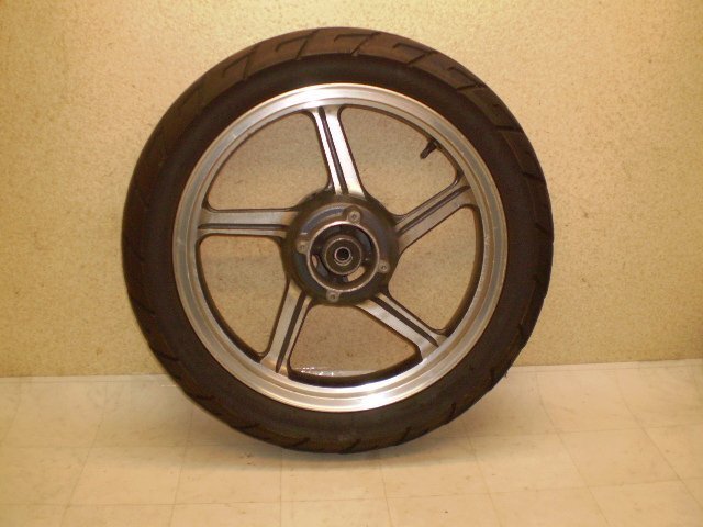 HQ0375 ゼファー400 リアホイール?タイヤ ZR400C-0681