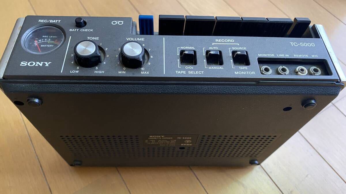 SONY　 THREE HEAD CASETTE RECORDER TC-5000 