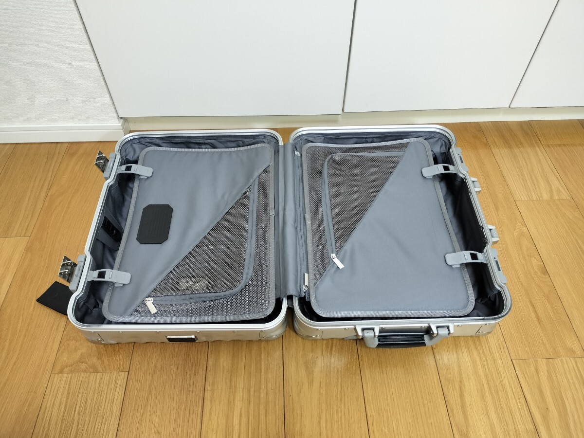  исключительный! tumi 19 DEGREE ALUMINUM Carry on 