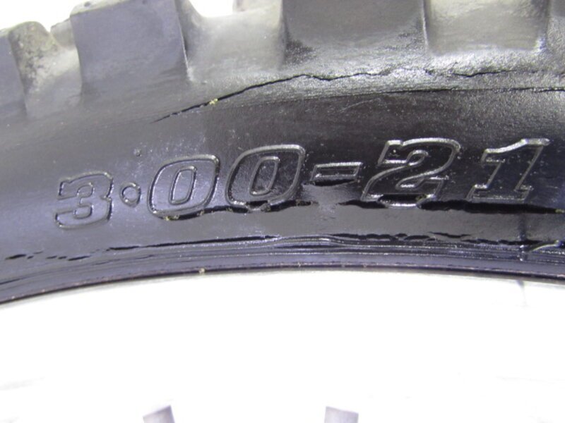 ZEXT KLX250SR LX250E 大人気!! 溝有タイヤ付 純正 フロントホイール 曲りなし 検※ 250SB KLX250 LX250L KDX250 DトラッカーX 154S04