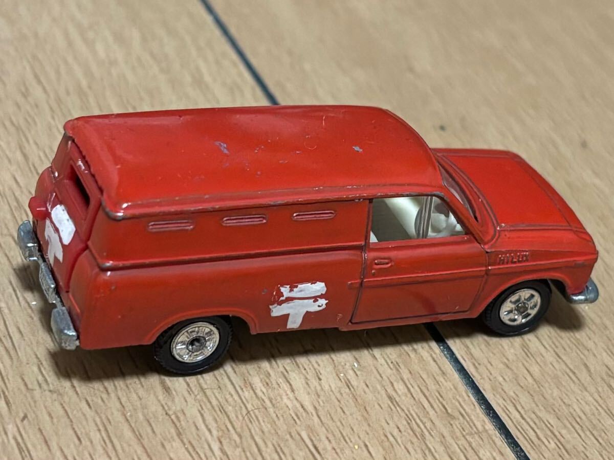  Tomica сделано в Японии No.64 Toyota Hilux почтовая машина 1973 год старый колесо 