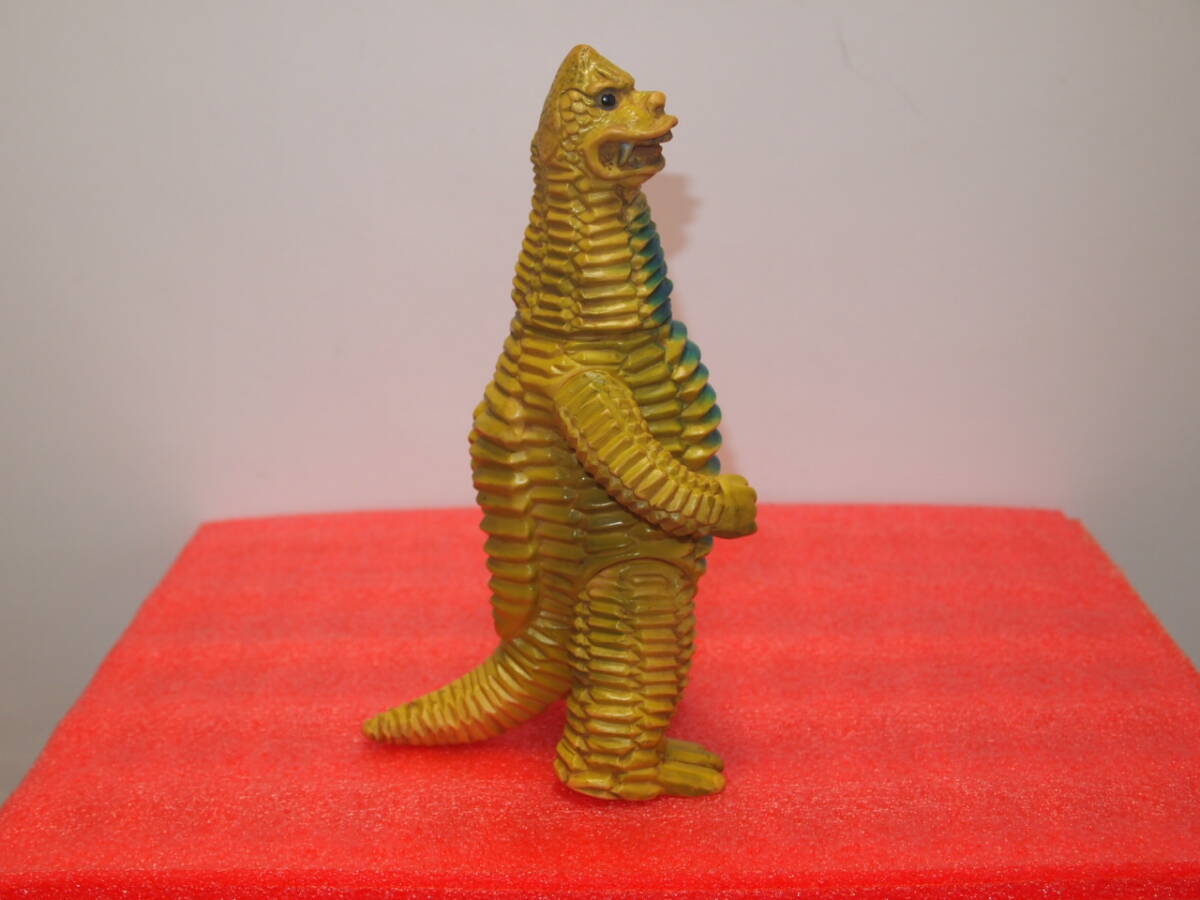  Vintage sofvi монстр Red King maru солнечный эта 2