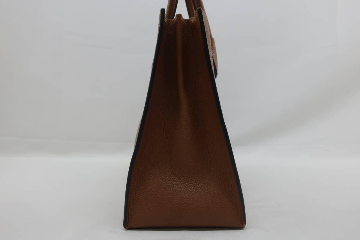 【送900円】8996 最終 MICHAEL KORS　マイケルコース　ハンドバッグ　レザー　キャメル　ブラウン　茶　カデナ型チャーム付　内側仕切り有_画像3