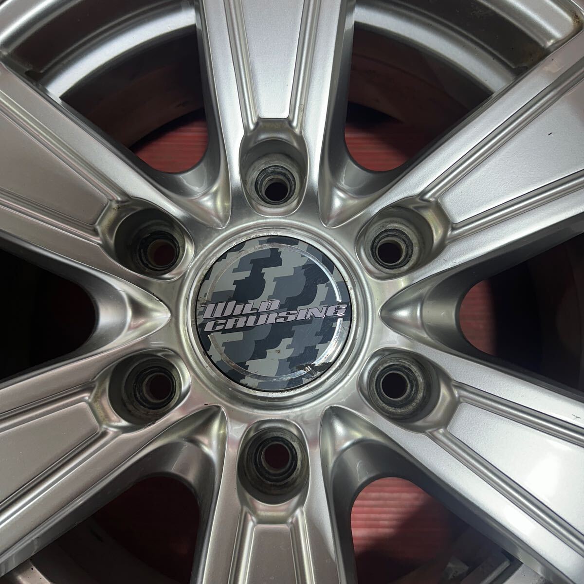 195/80R15 107/105Q LT YOKOHAMA BluEarth-VAN 2025年國産　ほぼ新品　アルミホイール付　15x6J 139.7-6穴　+33 ハイエース用　4本