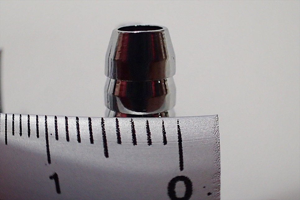 【送料込】エアーコック　3分岐管　3個 　予備用キャップ付　 シュリンプ・金魚・グッピー・メダカ水槽のエアー分岐用に 　一方コック3連