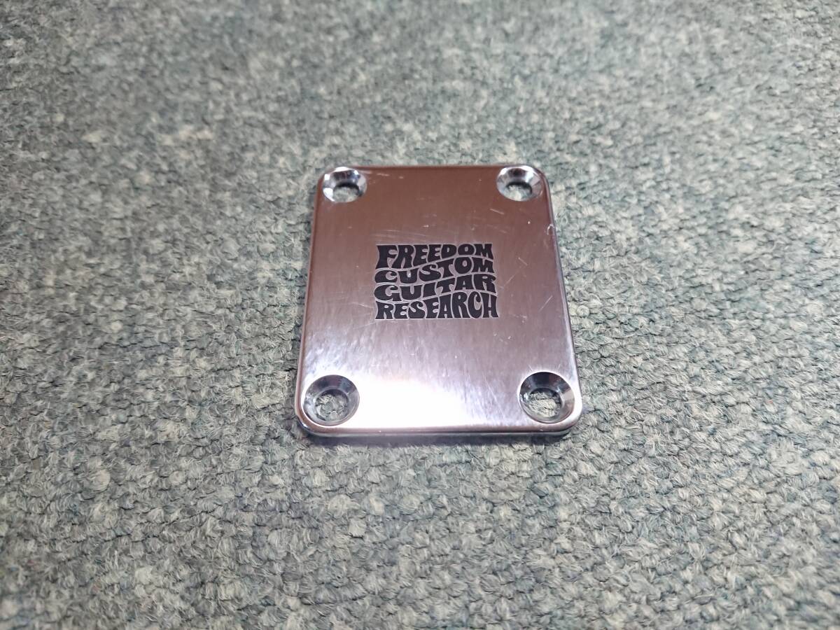 Freedom Custom Guitar Research SP-JP-03 Tone Shift Plate Chrome 3mm шея joint plate хром freedom 