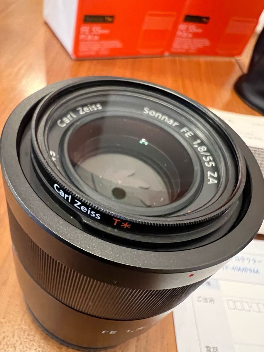 美品 SONY Sonnar T*FE 55mm F1.8 ZA レンズ. SonyフィルターVF-49MPAMセット