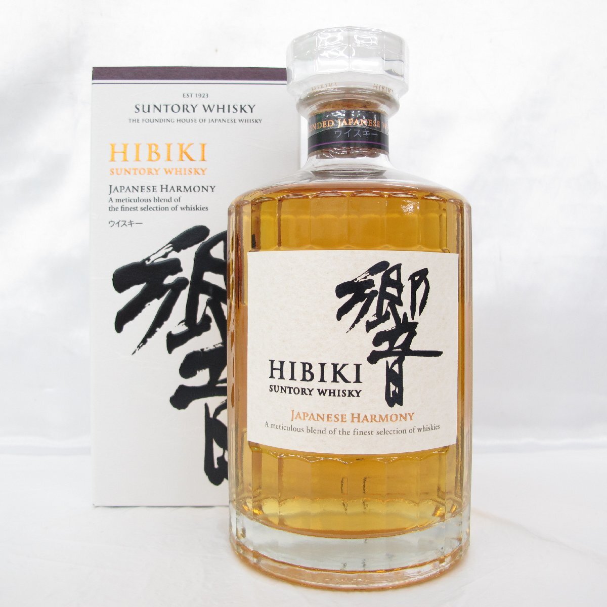 【未開栓】SUNTORY サントリー 響 HIBIKI ジャパニーズハーモニー ウイスキー 700ml 43% 箱付 11863683 0612