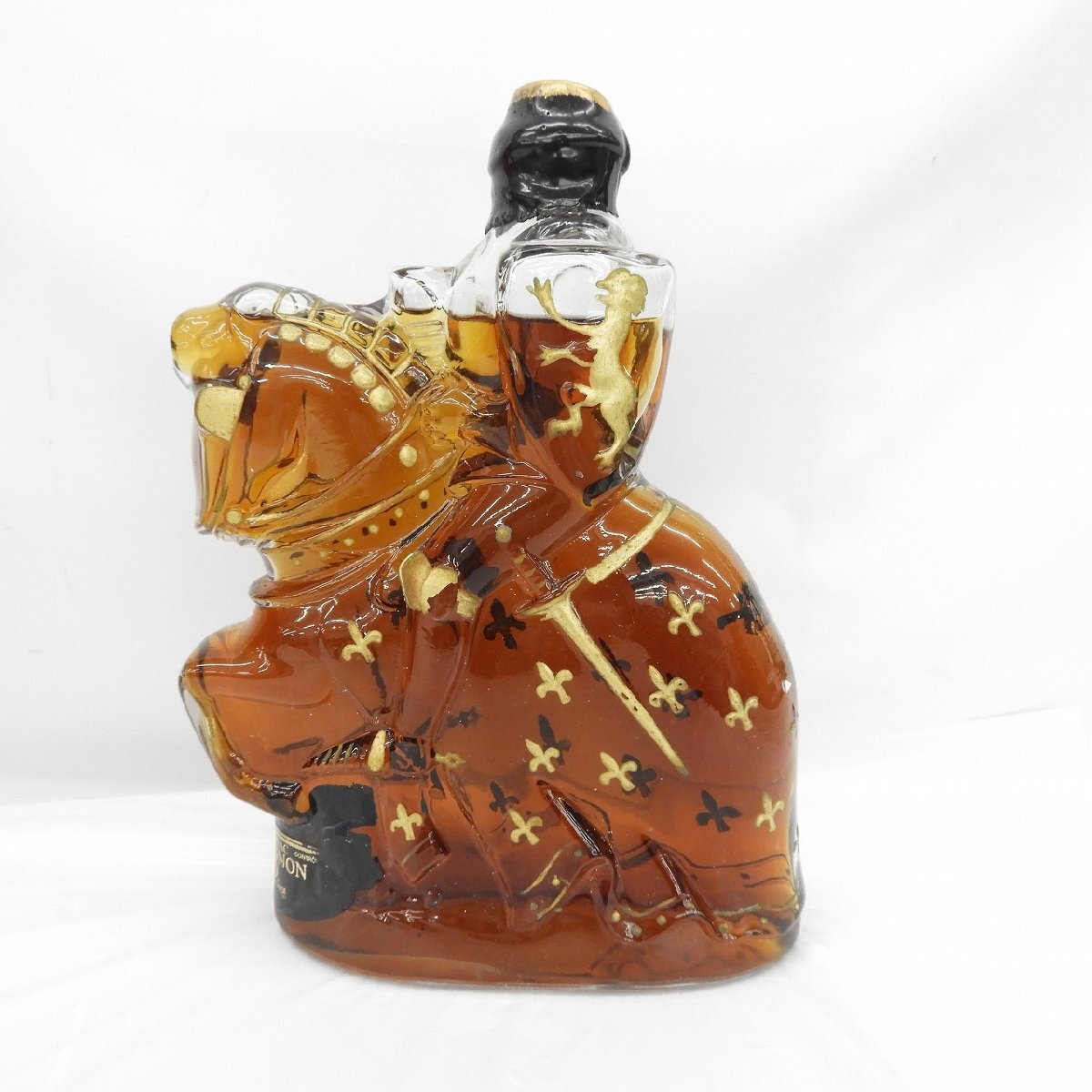 【未開栓】CASTAGNON カスタニョン XO 騎士ボトル ブランデー 700ml 40％ 騎士キャップ/箱付き 11809109 0616