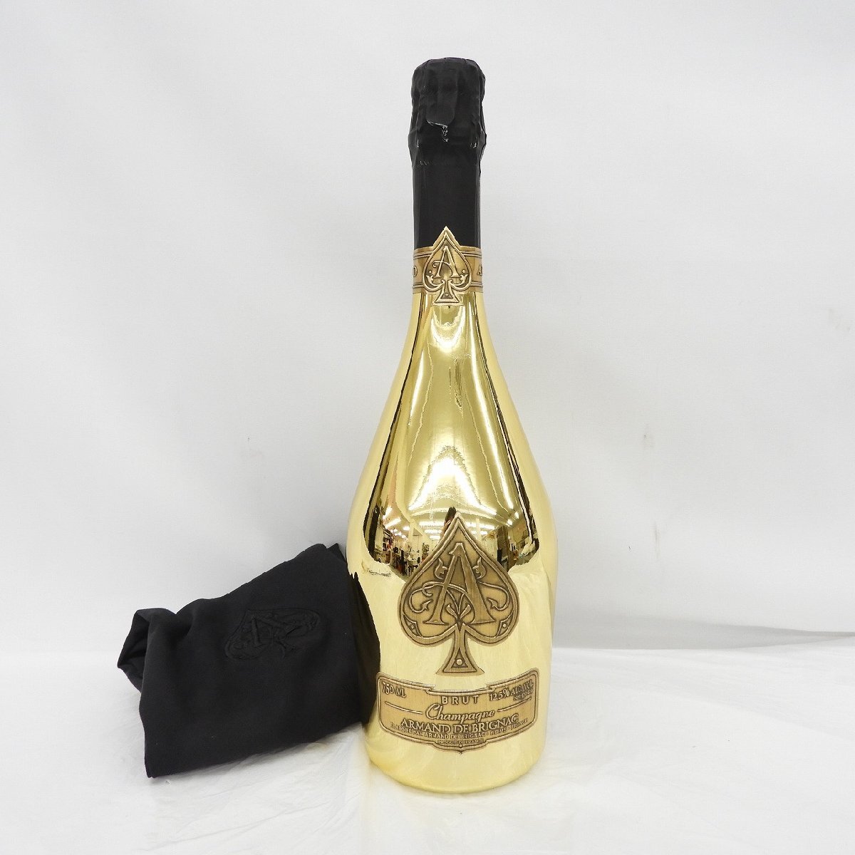 1円～【未開栓】ARMAND DE BRIGNAC アルマン?ド?ブリニャック ブリュット ゴールド シャンパン 750ml 12.5% 布袋付 11879609 0629