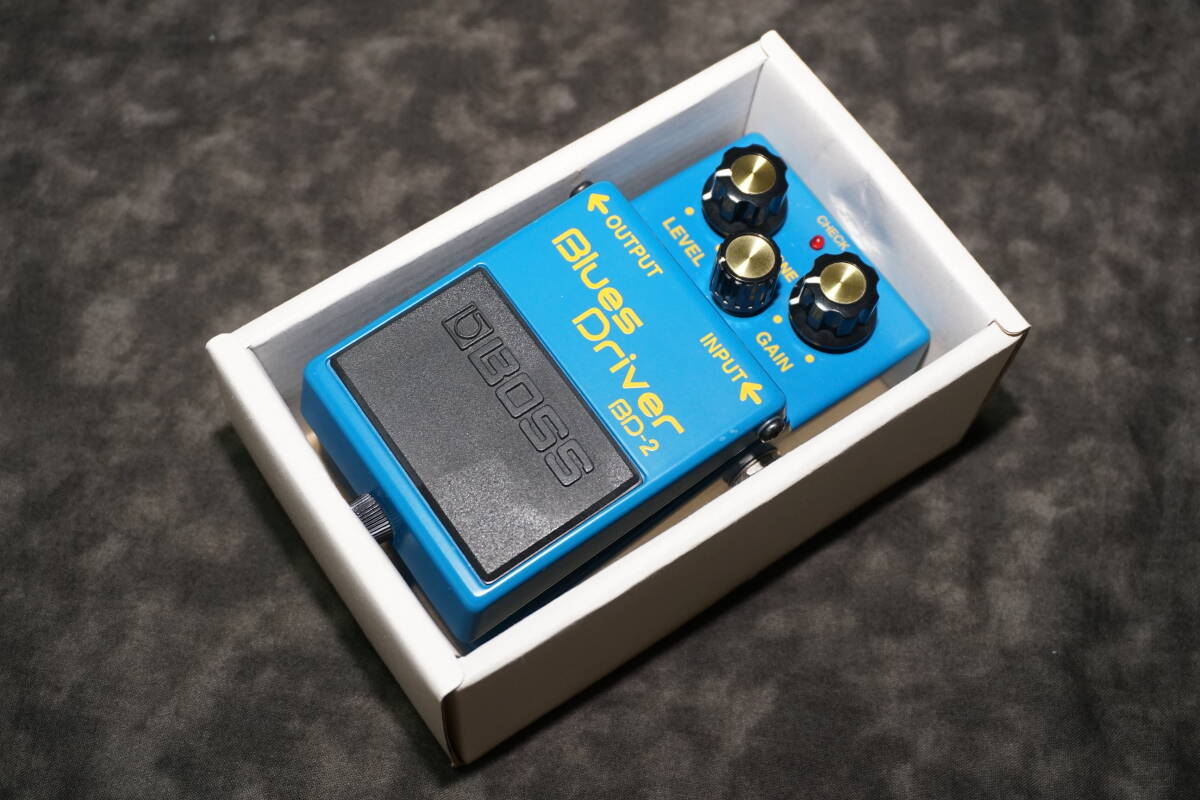 ■　美品！　■　BOSS　ボス　Blues Driver　ブルースドライバー　初期　AHシリアル　元箱付き　【 BD-2 】