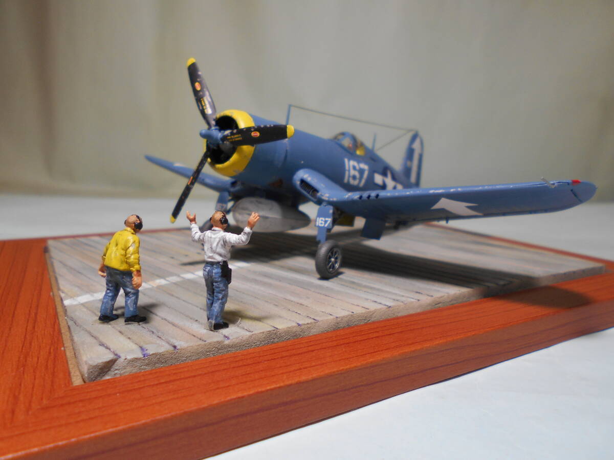 1/72 F4U-1D Corse a конечный продукт 