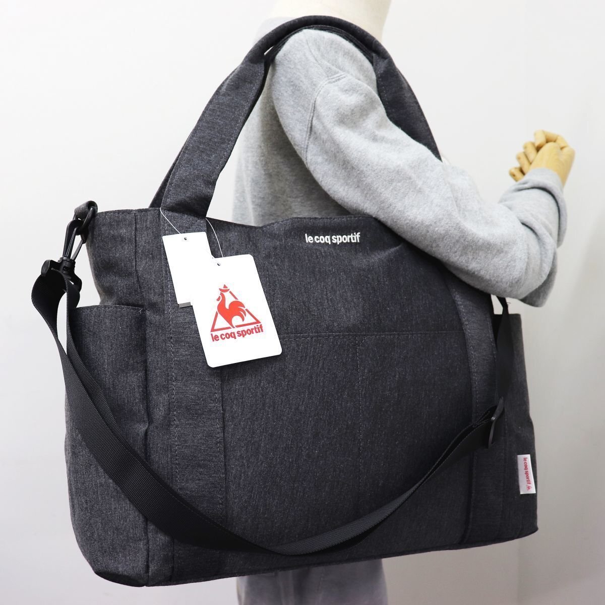 le coq sportif Le Coq новый продукт новый товар мужской большой большая сумка Boston сумка на плечо пепел серый [367141-030] один шесть VCXZ