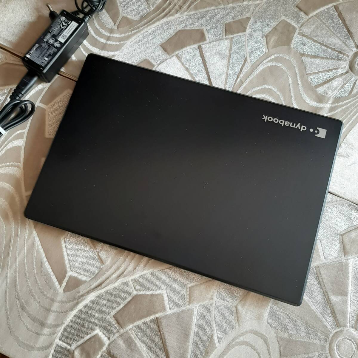 （ 東芝 G83/FP （ 10世代 i5 10210U 256G/SSD M.2 （ 8G 1920×1080 （ Windows11 Toshiba Dynabook （LBA07