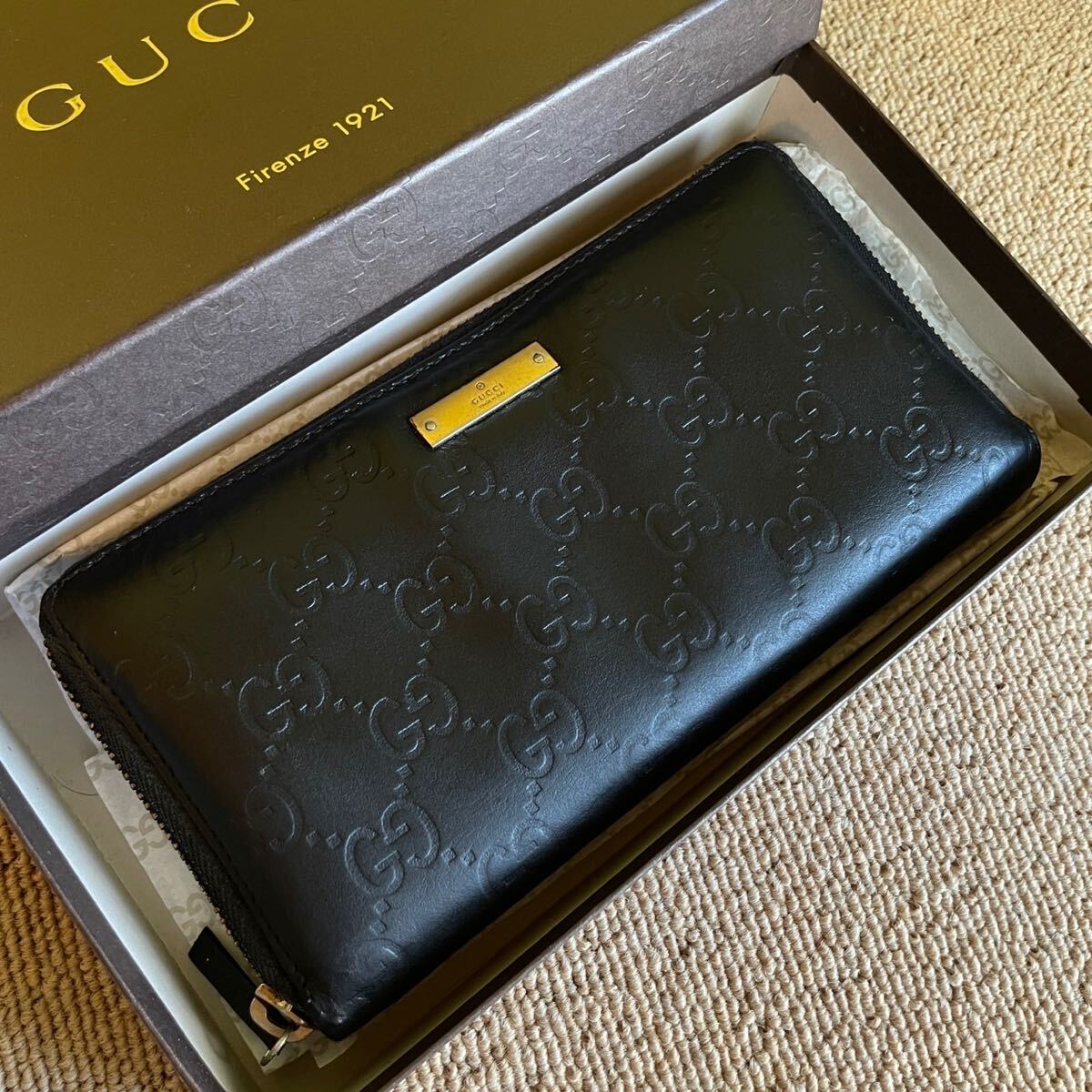 一円　美品　グッチ　GUCCI シマレザー　gg柄　 黒　 ブラック　 ラウンドファスナー　男女