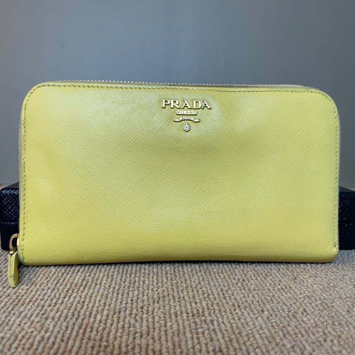 1円　美品　 PRADA プラダ　 ラウンドファスナー　 長(zhǎng)財(cái)布　 サフィアーノ　 ウォレット　 サフィアーノレザー　 財(cái)布　