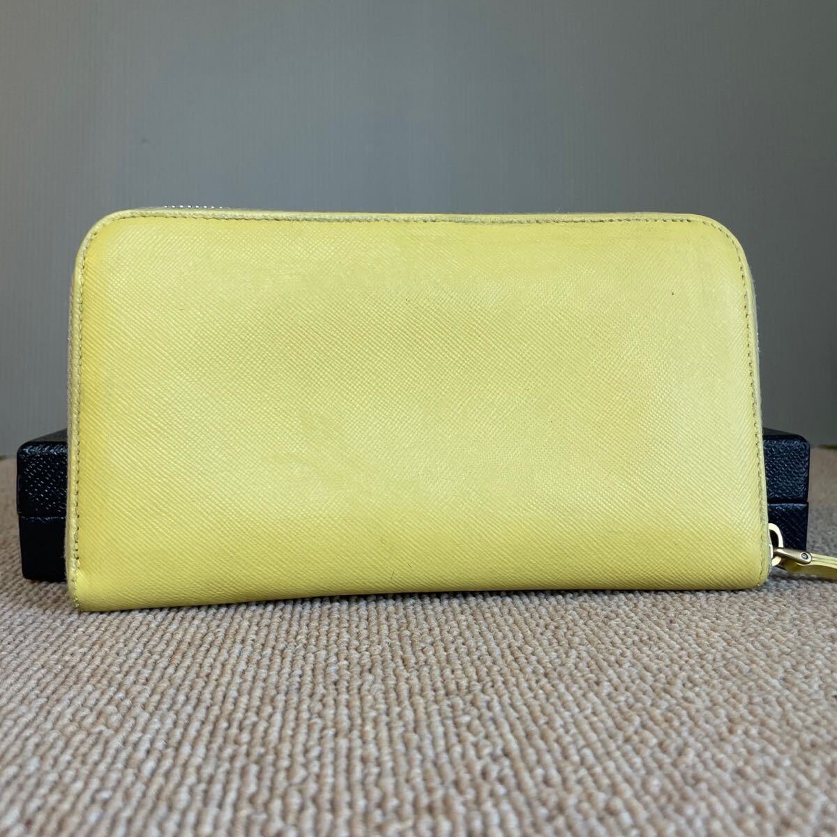 1円　美品　 PRADA プラダ　 ラウンドファスナー　 長(zhǎng)財(cái)布　 サフィアーノ　 ウォレット　 サフィアーノレザー　 財(cái)布　