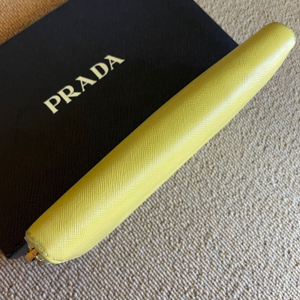 1円　美品　 PRADA プラダ　 ラウンドファスナー　 長(zhǎng)財(cái)布　 サフィアーノ　 ウォレット　 サフィアーノレザー　 財(cái)布　