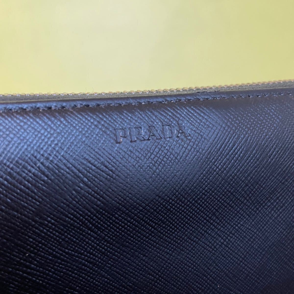 1円　美品　 PRADA プラダ　 ラウンドファスナー　 長(zhǎng)財(cái)布　 サフィアーノ　 ウォレット　 サフィアーノレザー　 財(cái)布　ブラック