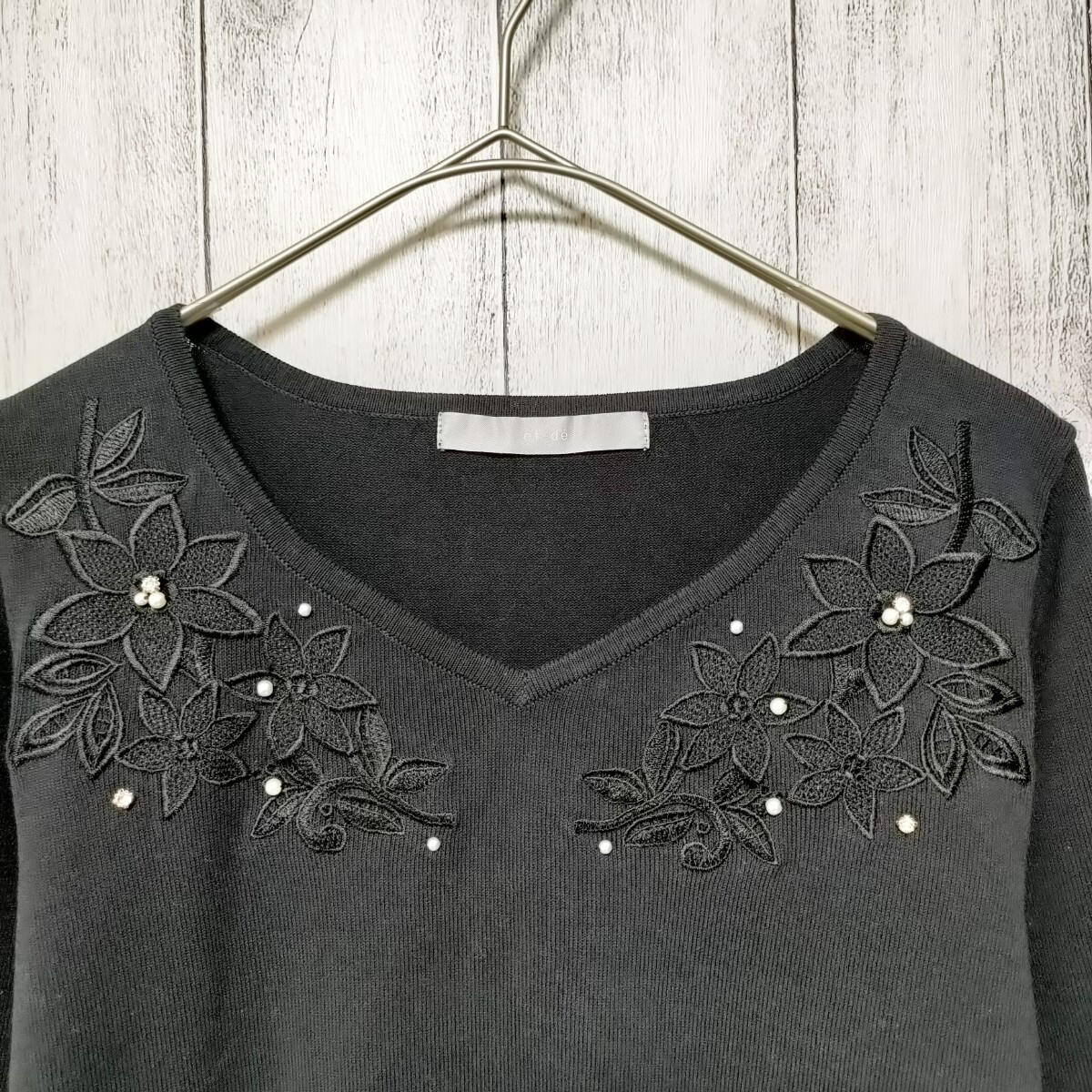 ef-de　エフデ　9号　刺繍 ビーズ トップス ニット　セーター　ブラック_画像3