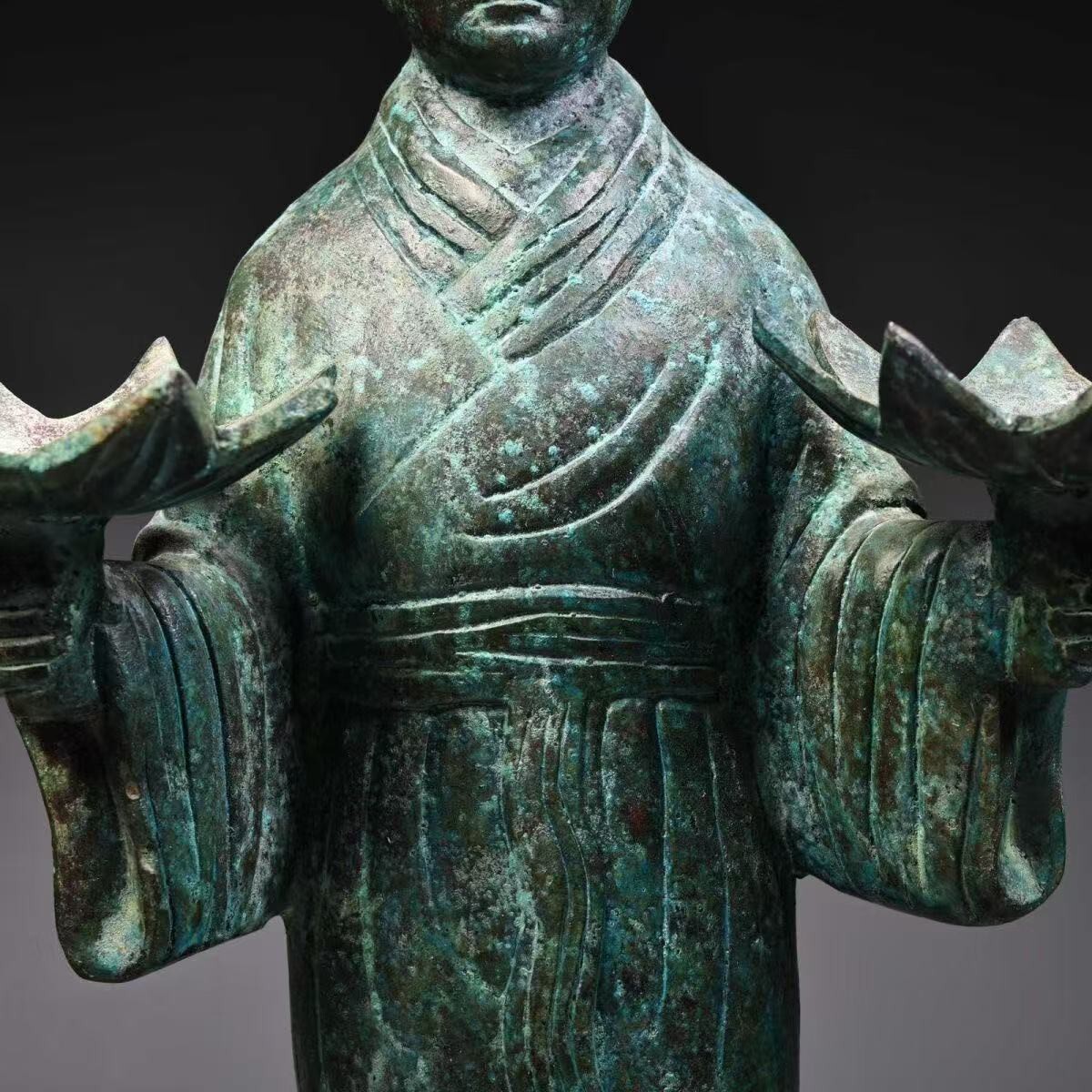 c2舊家収蔵 中國(guó)古玩 漢代 青銅器 銘文 人勇 蓮華 油燈 重さ2400グラム高さ33.5センチ 置物