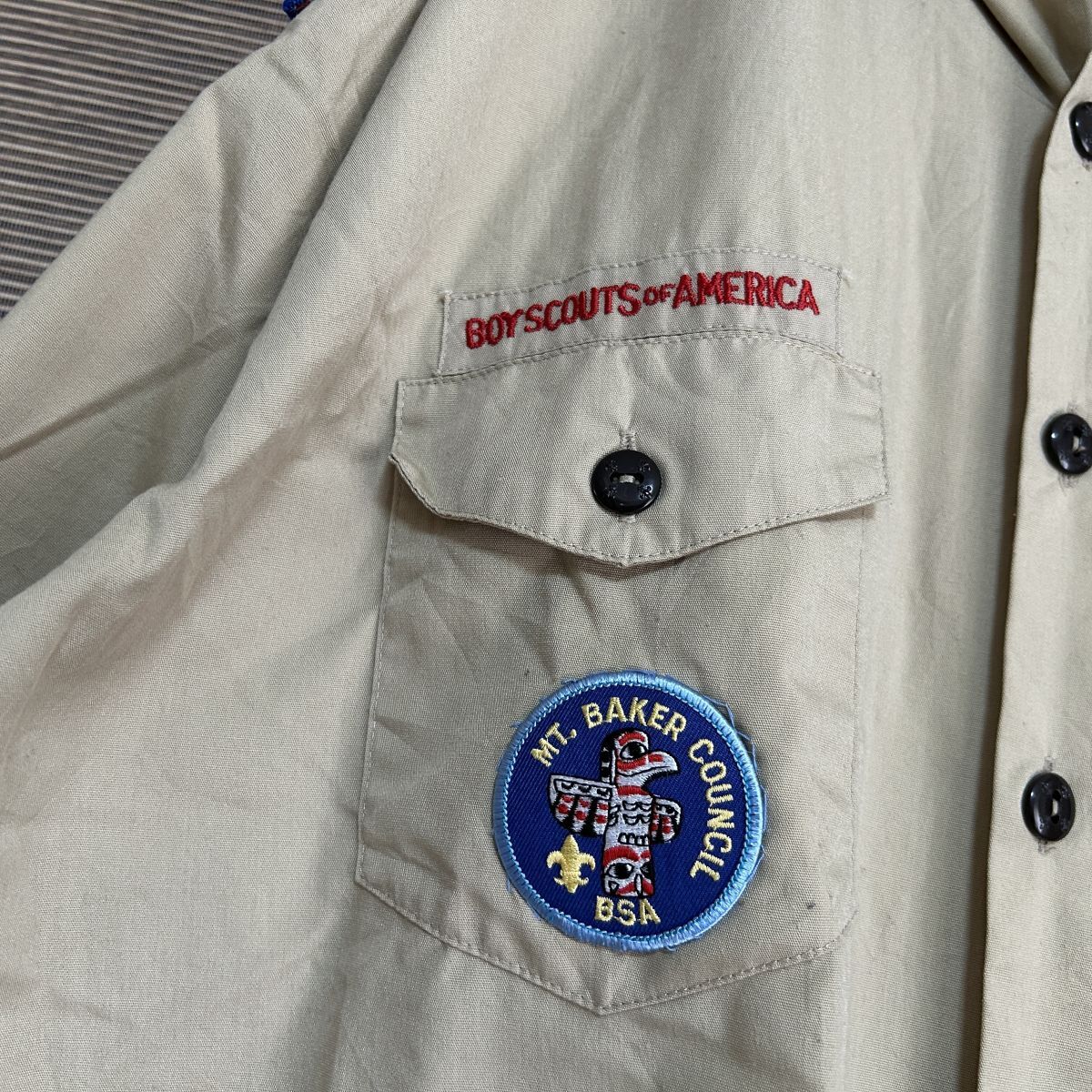 ワークシャツ　USA制ボーイスカウトワッペン刺繍ベージュトーテムポール＠６ 古著　入手困難　激レア　希少 人気　アメリカ制　ゆるだぼ