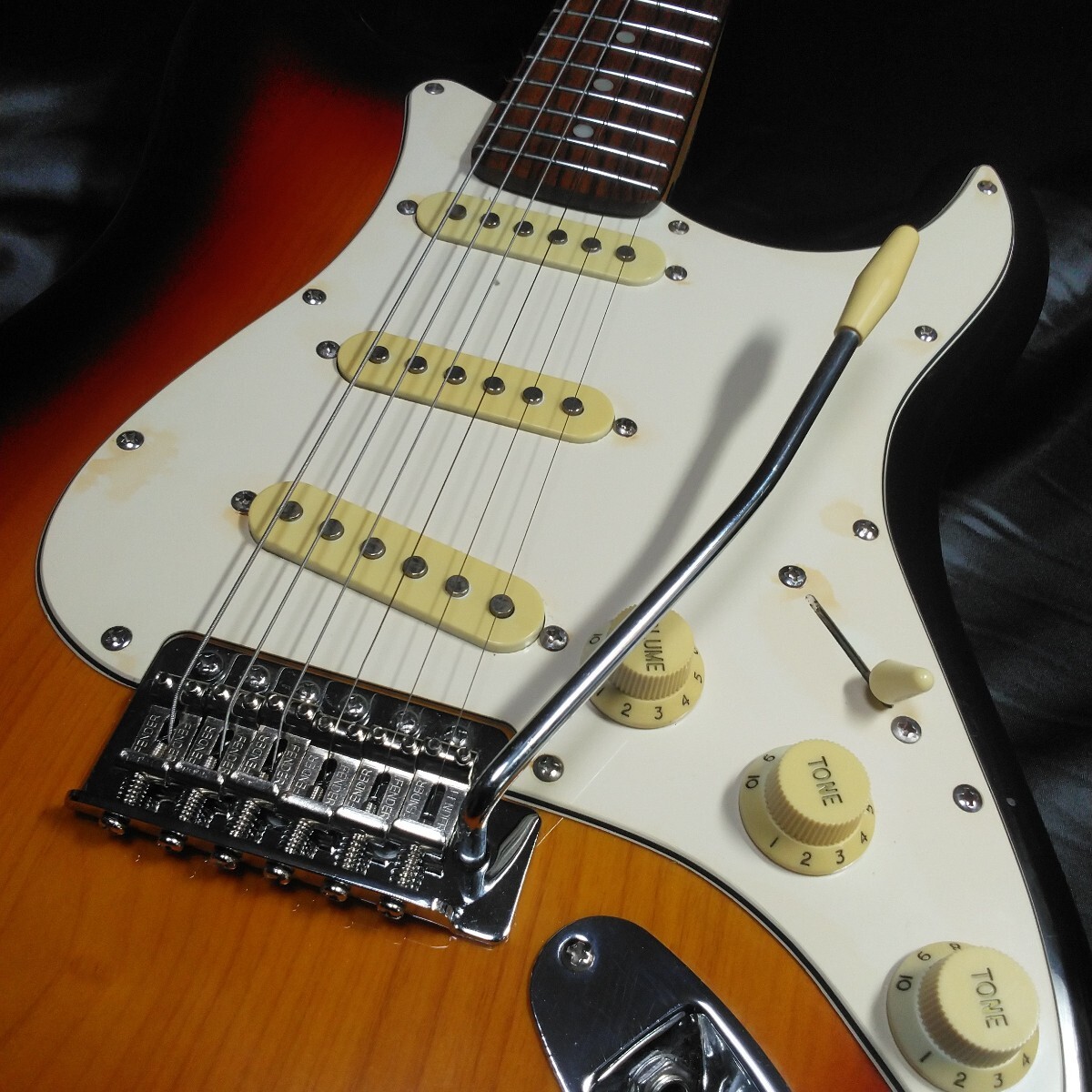  No-brand Fender Stratocaster солнечный Burst шум отсутствует отделка & orange Drop G014