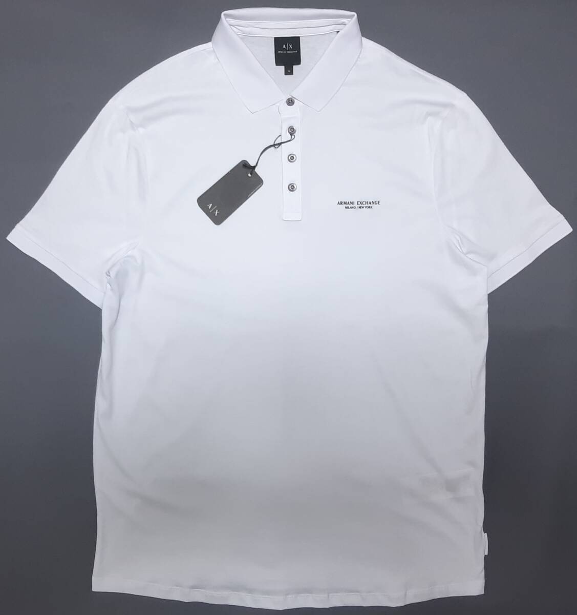 [新品] ARMANI EXCHANGE　定番デザインのワンポイントロゴ入り【メンズ?ポロシャツ】◆2023年春夏モデル　サイズ：L(50相當(dāng))　◆色：白
