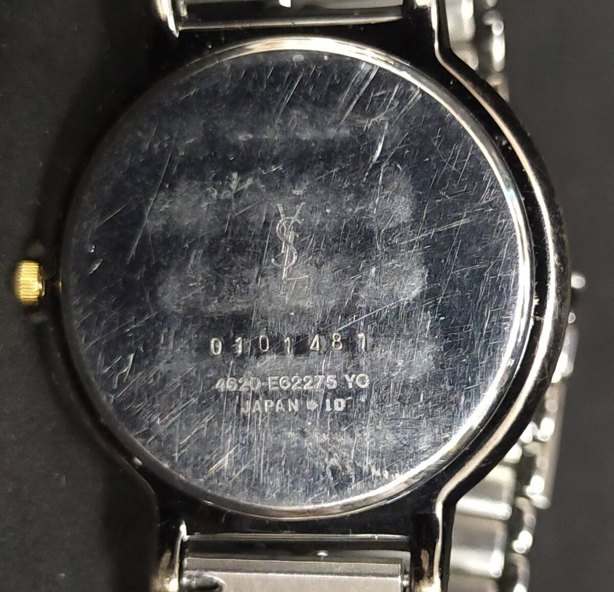 腕時(shí)計(jì) YVES SAINT LAURENT 4620-E62275 クォーツ 稼働品 イブサンローラン
