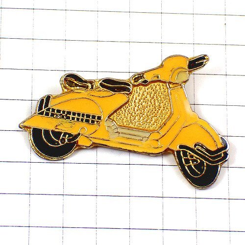 ピンバッジ?黃色いスクーター二輪バイク一臺オートバイベスパ一臺 VESPA ITALY◆フランス限定ピンズ◆レアなヴィンテージものピンバッチ