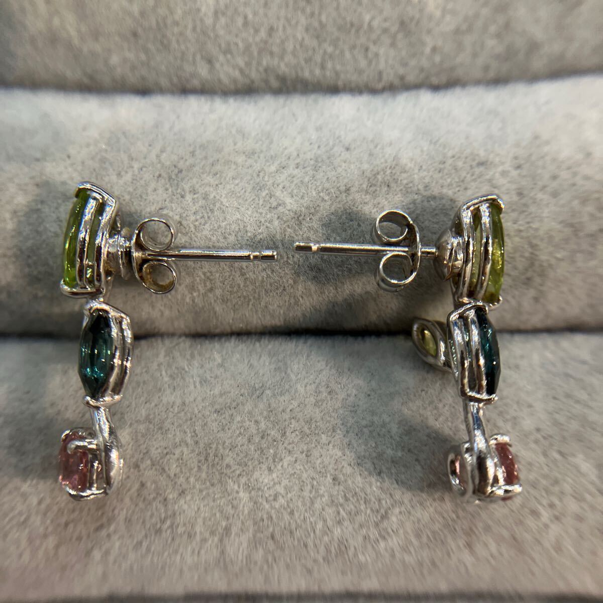 20021080 Pt900/K18WG ペリドット トルマリン　ピアス