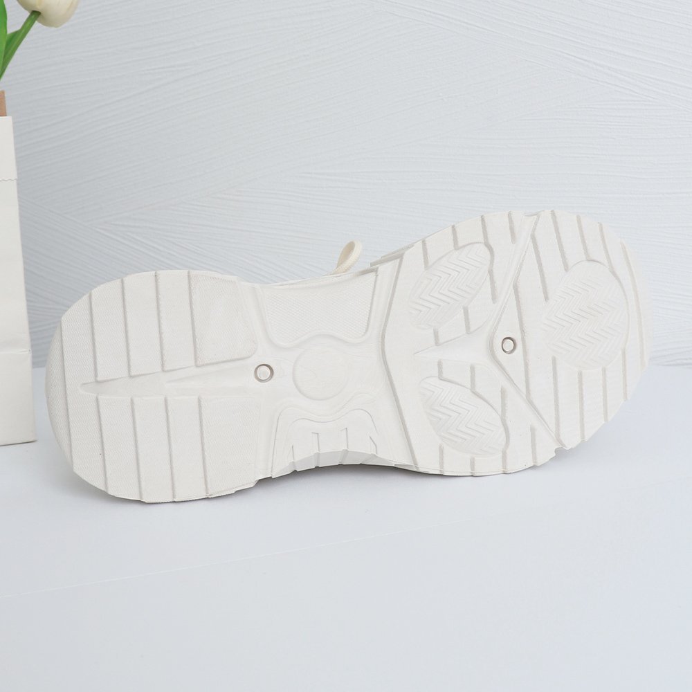 dado спортивные туфли женский объем 24.5cm черный 