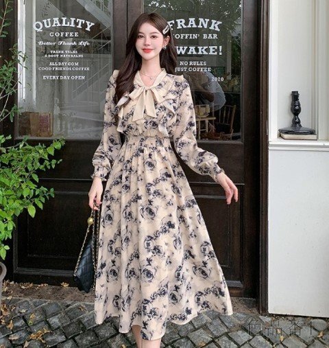 長袖ワンピース フリルワンピ かわいい フェミニン ガーリー リボン お嬢様 L 花柄
