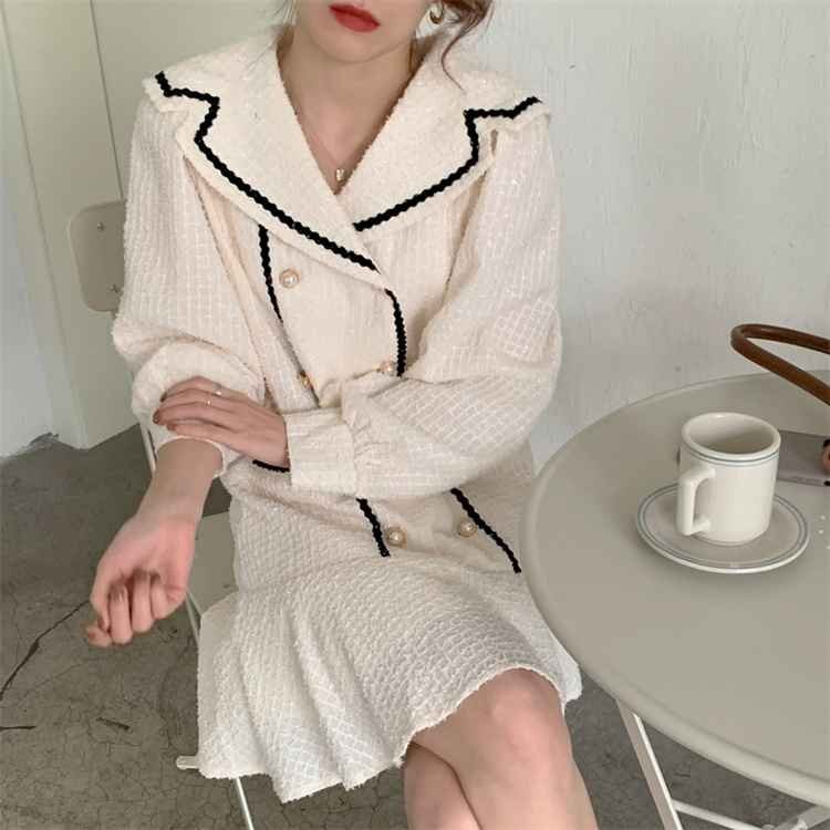 ウェーブエッジ ミニスカート ダブルボタン フィッシュテールスカート フリー ベージュ