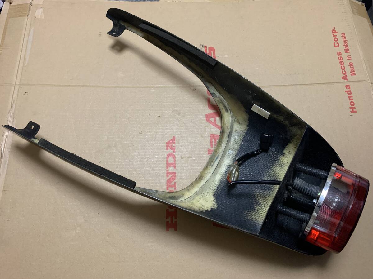 ゼファーχ Z2仕様ロングテールカウル タイガー（グリーン