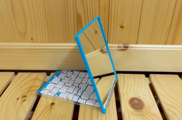 海外★即決? 正規(guī)品!! アニメ アドベンチャータイムの攜帯鏡 卓上鏡 どれでも1ケ?