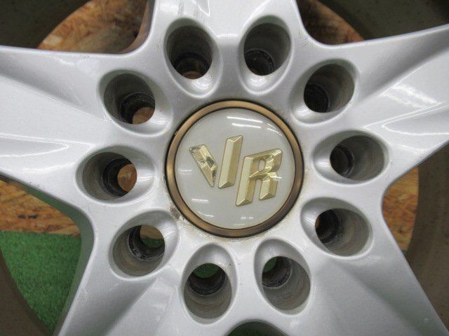 ★3211AMZ RAYS' VOLKRACING 17×7.0JJ 5/114.3 +44 AV3 WHEEL ボルクレーシング レイズ 専用ナット付 4本 中古_画像3