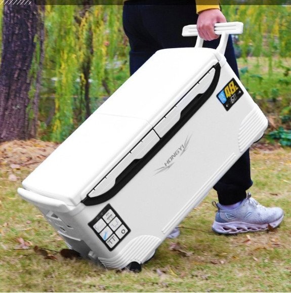 釣り用クーラーボックス 大容量 大型48L 座れる頑丈マッスルボディ 防水 サイドハンドル キャスター付 釣り 保冷力150h 水栓付き 白&銀